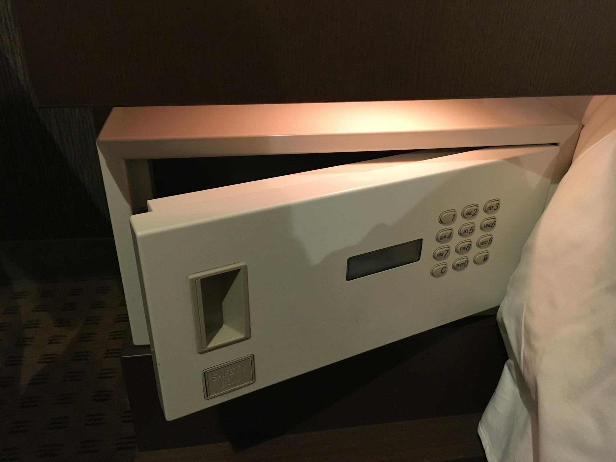 Hotel Metropolitan Nagano Exteriör bild