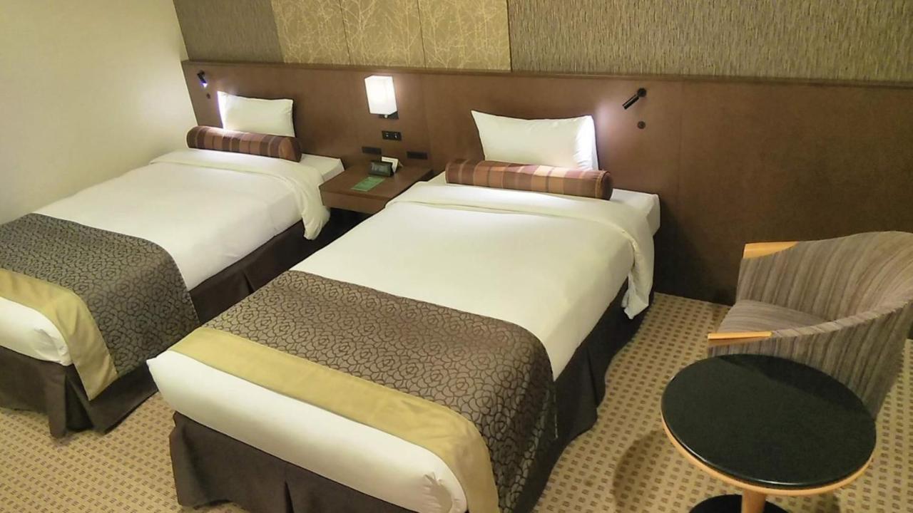 Hotel Metropolitan Nagano Exteriör bild