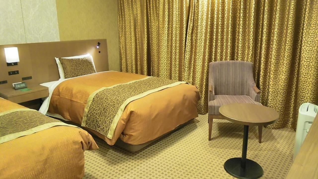 Hotel Metropolitan Nagano Exteriör bild